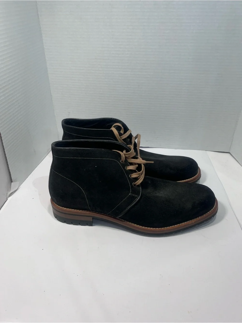 Gordon Rush Black Suede Chukka Boots with Brown Trim